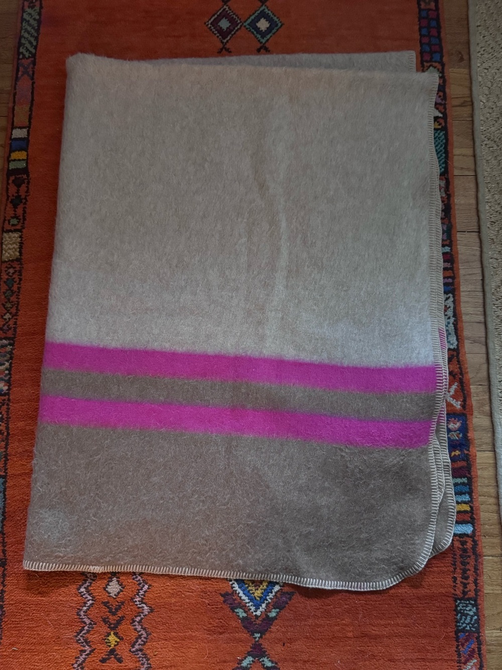 Alicia Adams alpaca blanket, 54x70, EUC